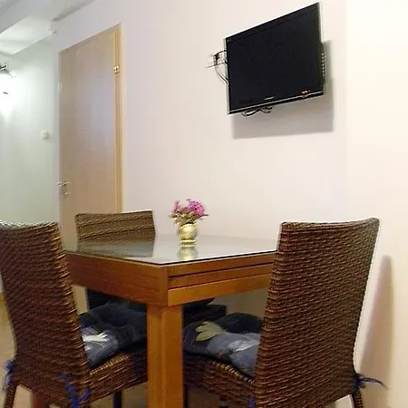 5656b Apartment Supetar